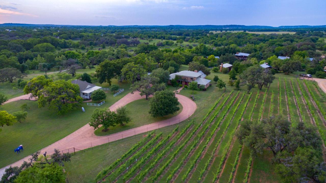 Barons Creekside Resort Fredericksburg Dış mekan fotoğraf