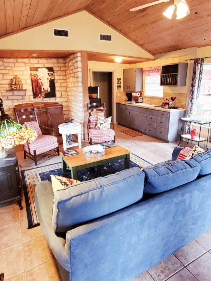 Barons Creekside Resort Fredericksburg Dış mekan fotoğraf