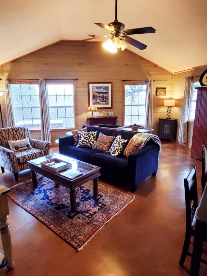 Barons Creekside Resort Fredericksburg Dış mekan fotoğraf